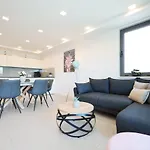 Apartment Luminosa
